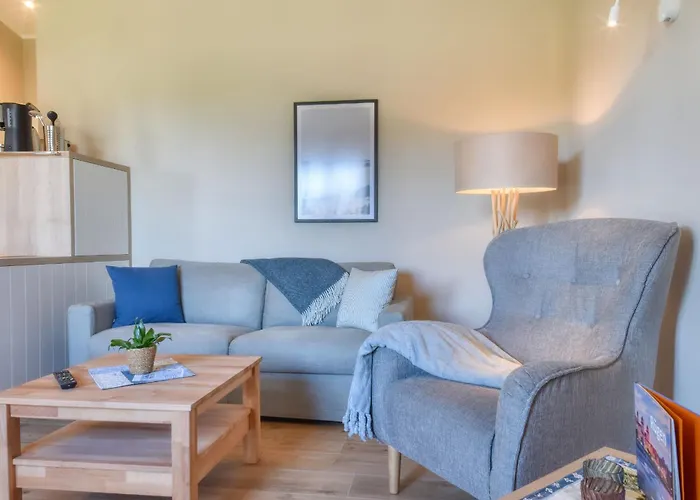 Tatil Evi Vilmblick 34 Klein Stresow Ruegen By Ruyastay Putbus